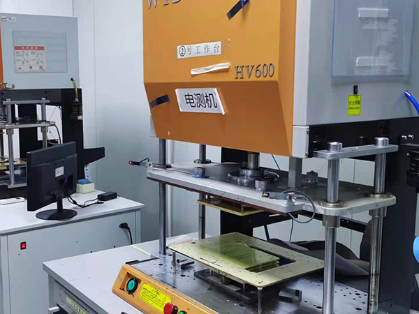 PCB加工中使用飛針測試與測試架的價格區(qū)別？